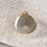 Classic Pisces Zodiac (18kt) Charm