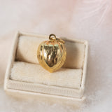 Vintage Walnut (9kt) Charm