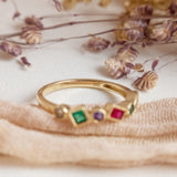 Dancing 'Dearest' (9kt) Ring