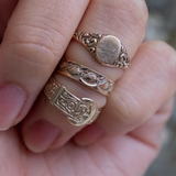 Swirling Oval Signet (10kt) Ring - Fated Threads