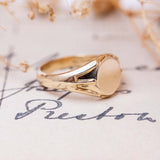 RESERVED FOR A | Signet (14kt) Ring with Decorative Shoulders