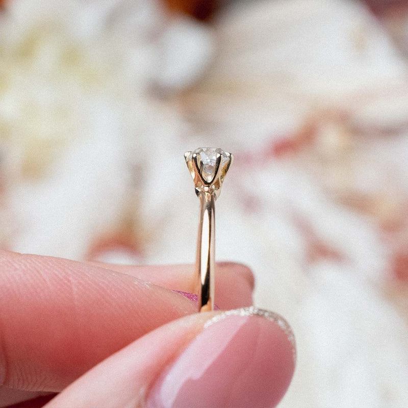 Warm Old Mine Cut Diamond (0.20ct, 14kt) Ring