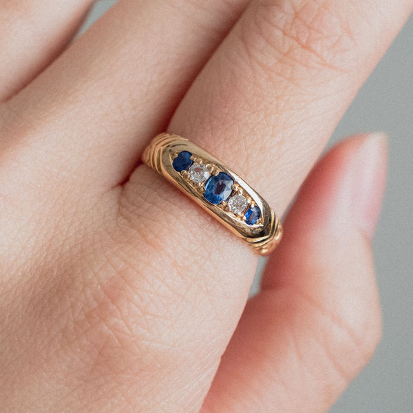 5-stone Sapphire and Diamond (18kt) Ring