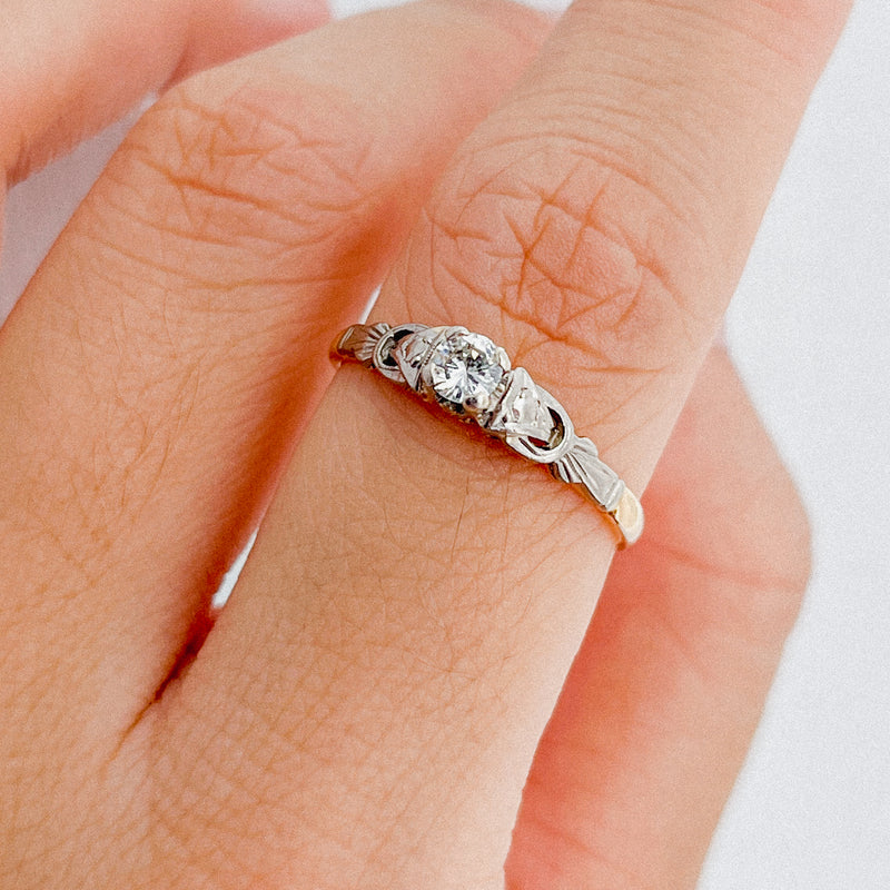 Art Deco 0.12ct Diamond Solitaire (18kt) Ring